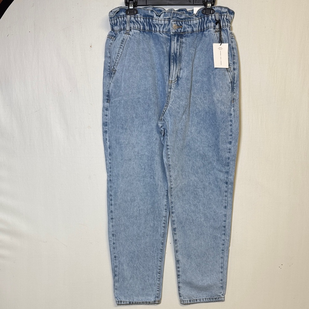 Zenana Outfitters High-Waisted Paper Bag Jeans - Picture 2 of 10